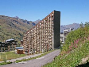 Отель Apartment Belleville Caron-11  Ле Менюир